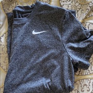 NIKE Dry Fit Shirt